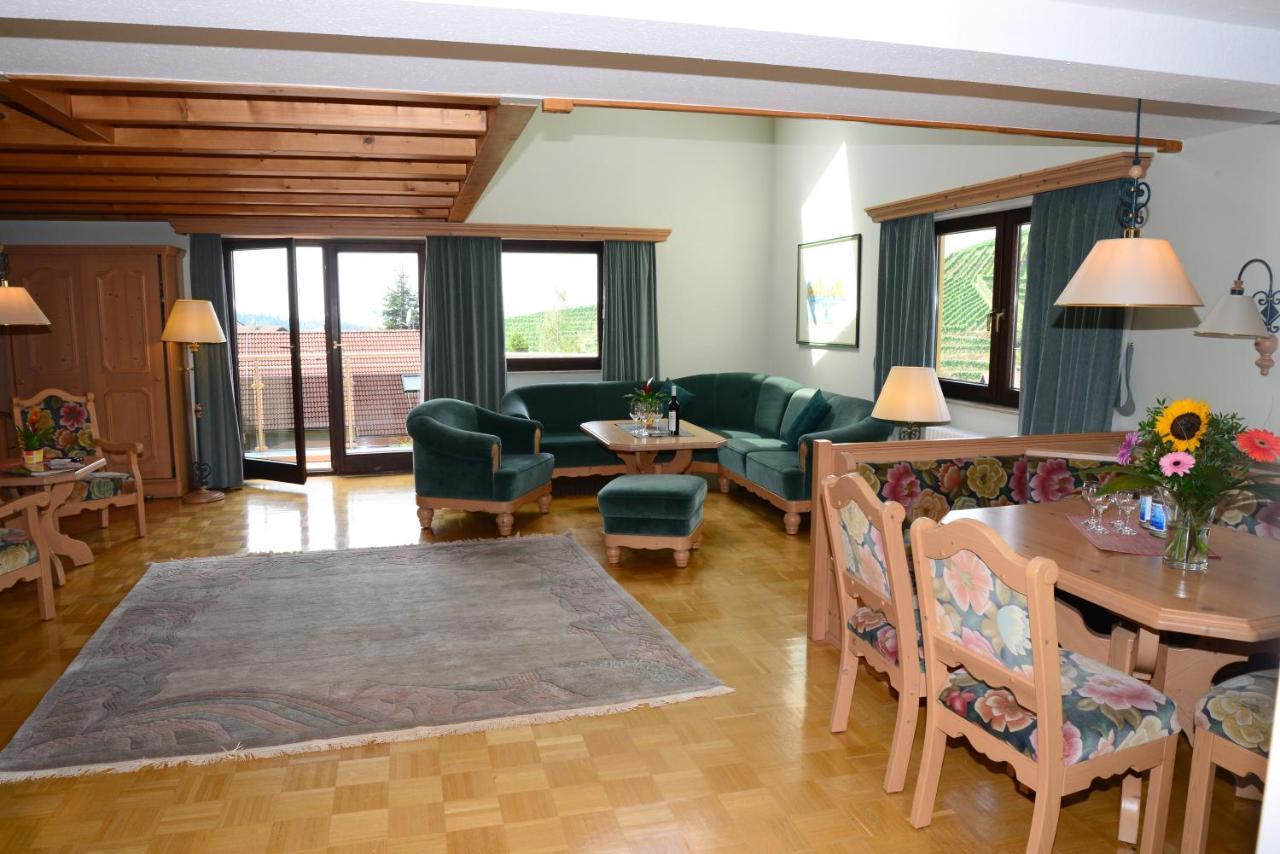 Residence Am Weinberg / Travellers Hotelbetriebs Gmbh Sasbachwalden Bagian luar foto