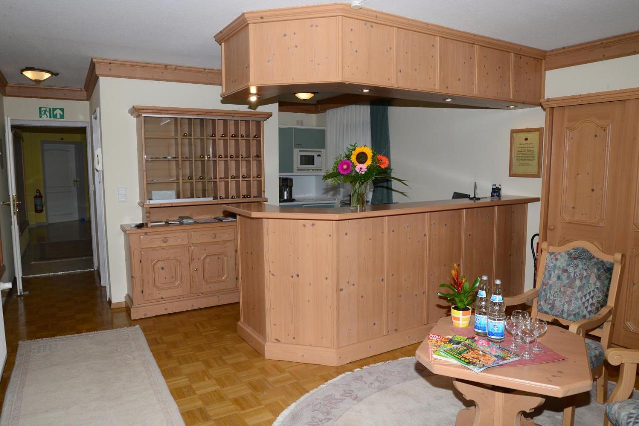 Residence Am Weinberg / Travellers Hotelbetriebs Gmbh Sasbachwalden Bagian luar foto