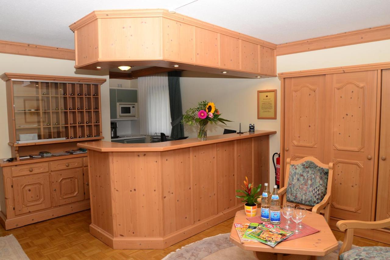 Residence Am Weinberg / Travellers Hotelbetriebs Gmbh Sasbachwalden Bagian luar foto