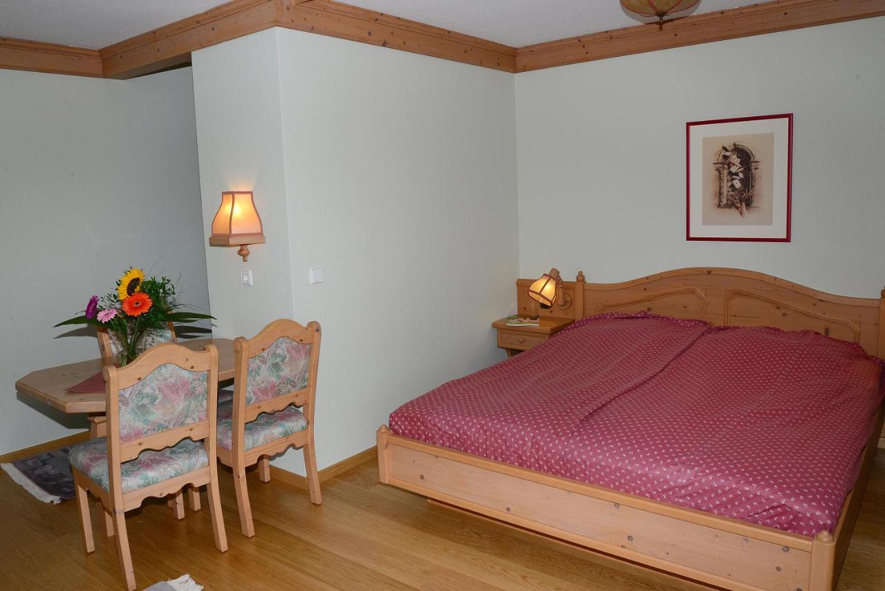 Residence Am Weinberg / Travellers Hotelbetriebs Gmbh Sasbachwalden Bagian luar foto